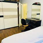 Stunning 2-Bed Apartment In Praha 4