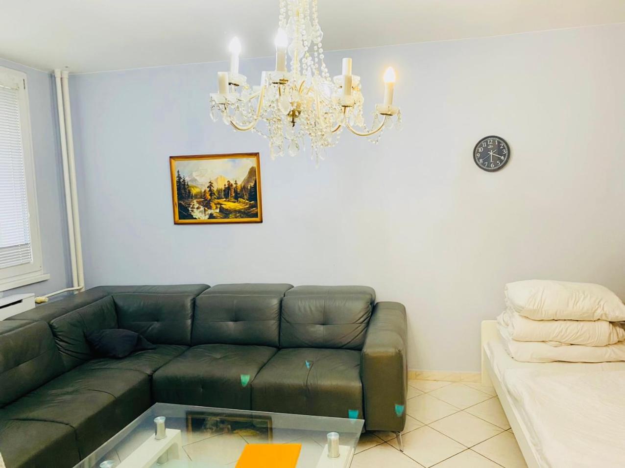 Stunning 2-bed In 4 * Prague