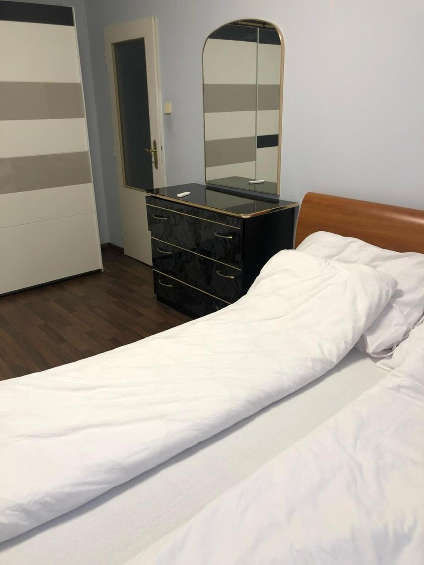 Apartment Stunning 2-bed In 4 Prague